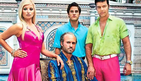 american crime story versace subs